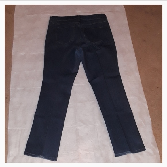 SALE AVENUE DENIM JEANS DRY CLEANED - Picture 8 of 8
